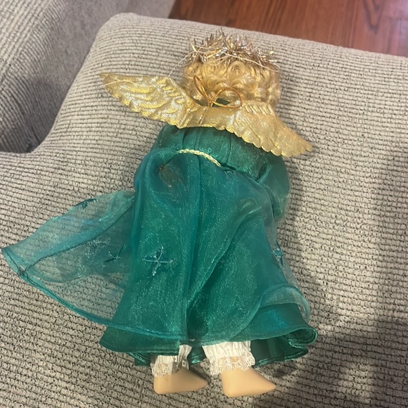 Irish Traditional green gold Angel ornament or tree topper - Picture 3 of 4